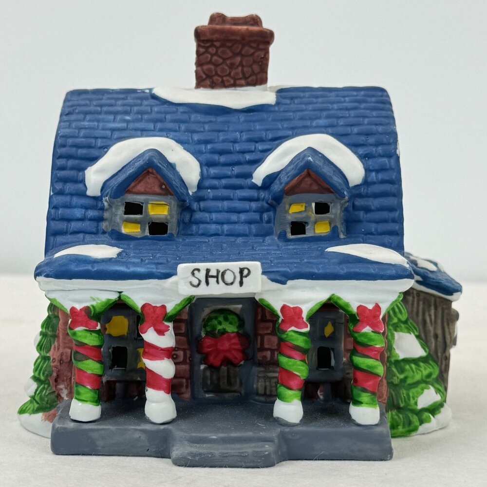 Vtg Lotus Ceramic Holiday Village Miniature Shop Snowy Roof Festive Christmas 4"